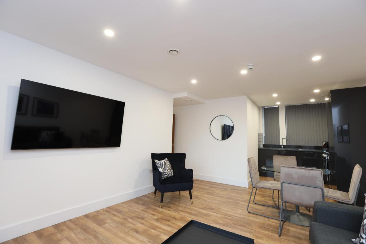 Concert Square Apartments By Happy Days Ливърпул Екстериор снимка