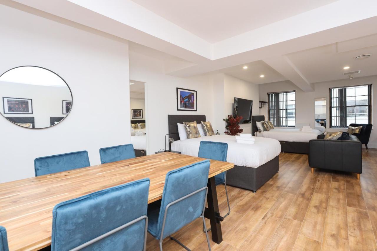 Concert Square Apartments By Happy Days Ливърпул Екстериор снимка