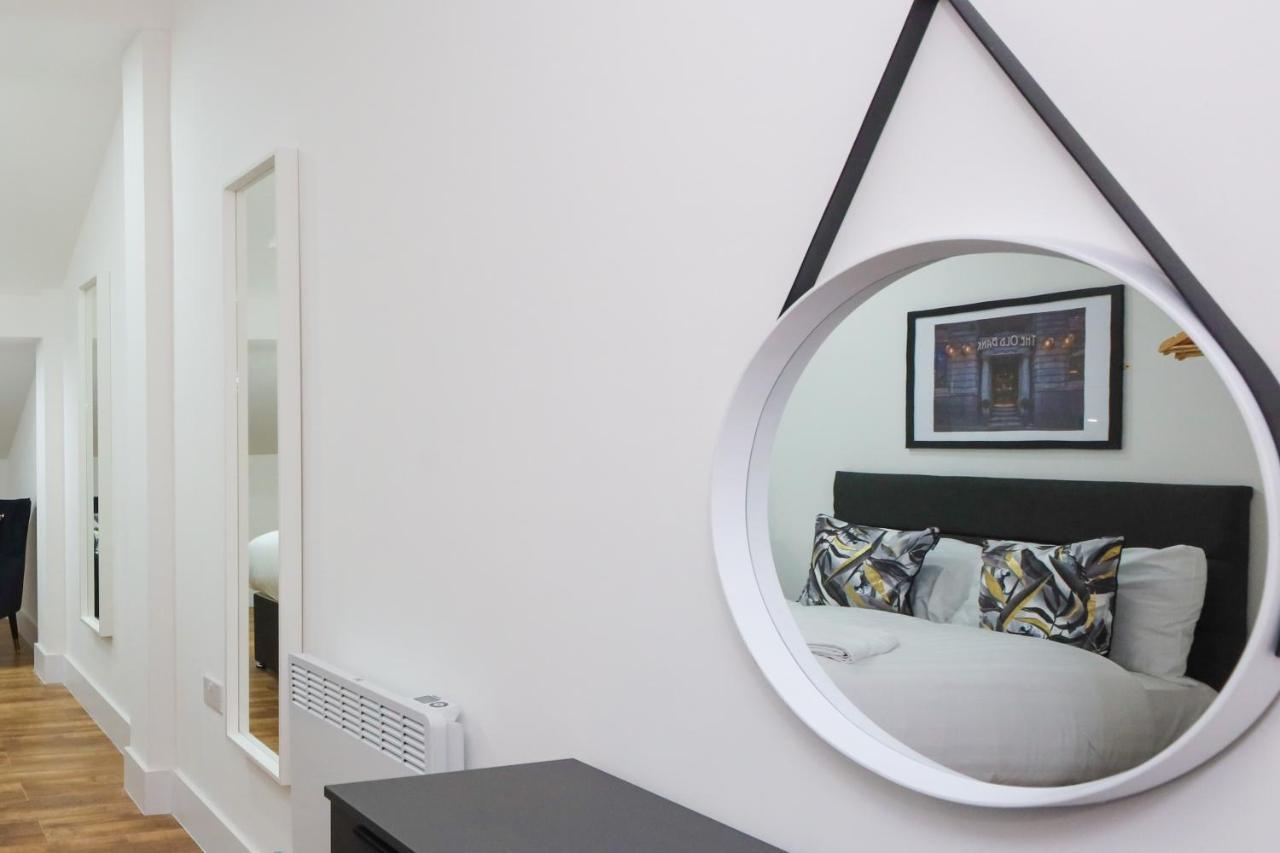 Concert Square Apartments By Happy Days Ливърпул Екстериор снимка