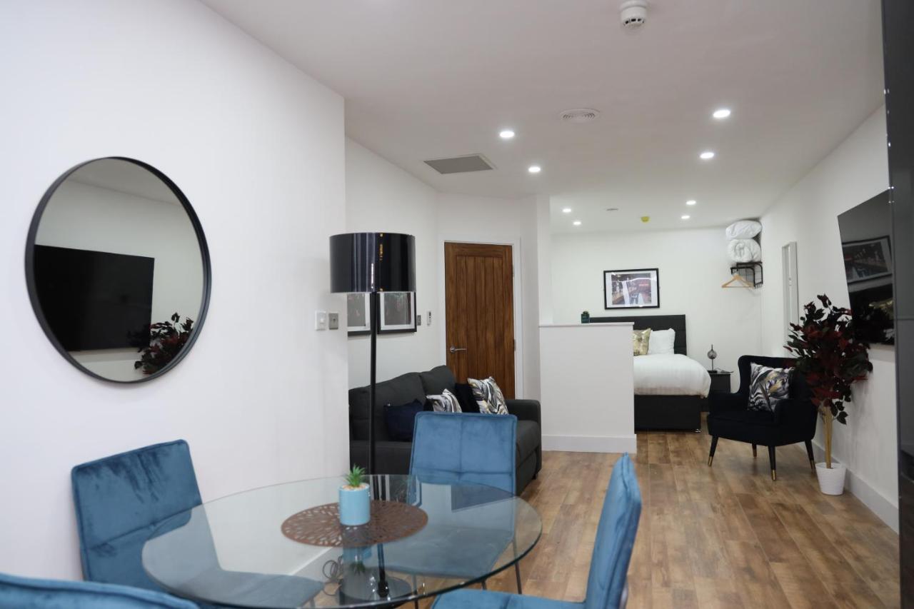 Concert Square Apartments By Happy Days Ливърпул Екстериор снимка