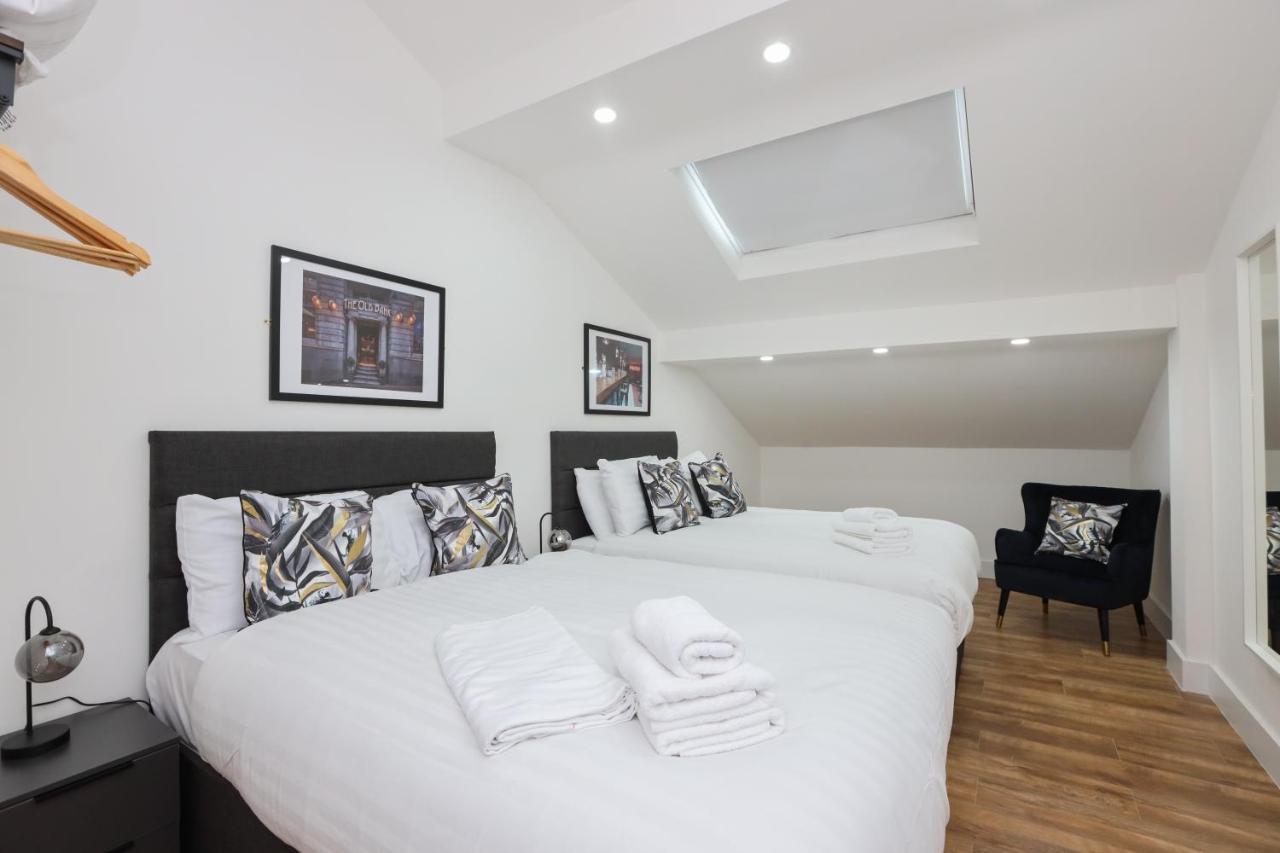 Concert Square Apartments By Happy Days Ливърпул Екстериор снимка