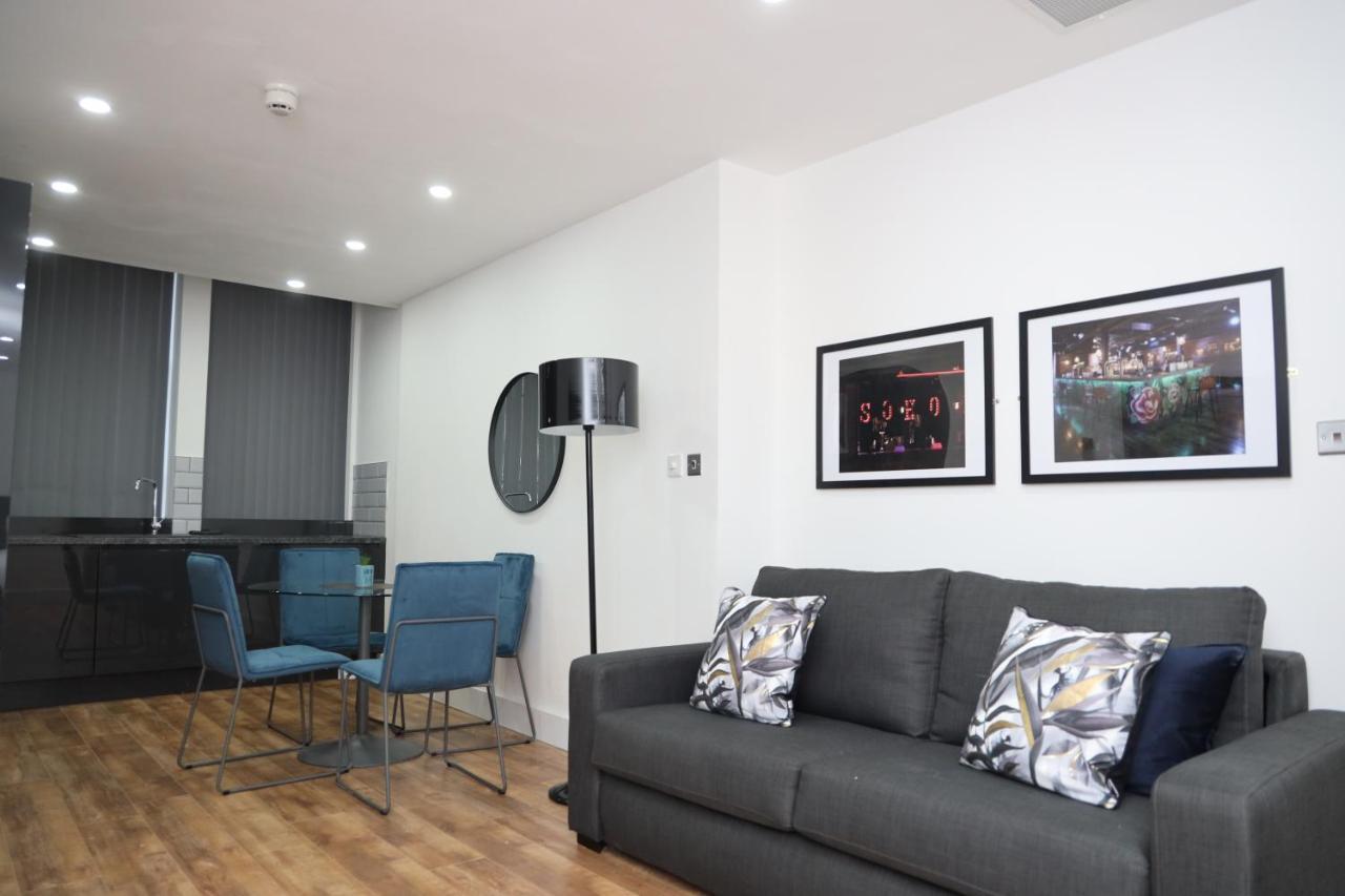 Concert Square Apartments By Happy Days Ливърпул Екстериор снимка